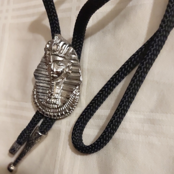 Vintage Pharaoh Bolo Tie - Picture 4 of 4